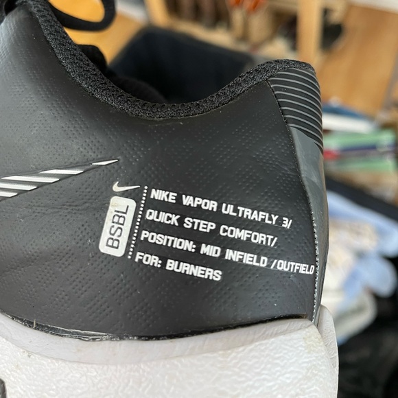 Youth 3.5 Cleats - Picture 4 of 6